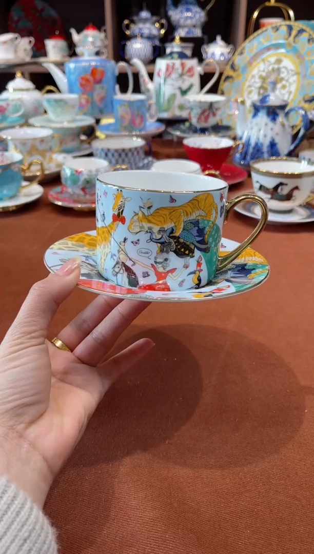 【闪购商品】瓷片马家杯碟······