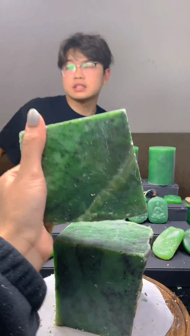 未镶嵌和田玉珠宝半成品1