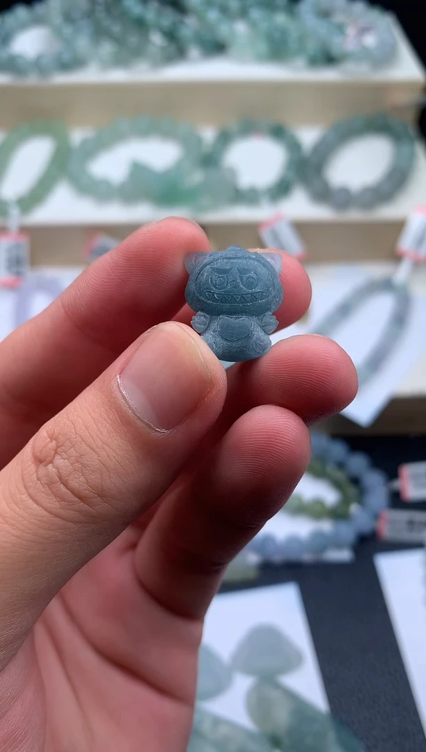 未镶嵌挂件翡翠伊*拉翡翠