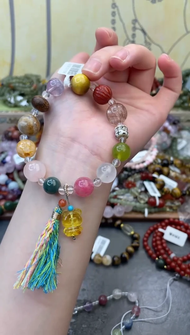 未镶嵌石英质玉手饰284