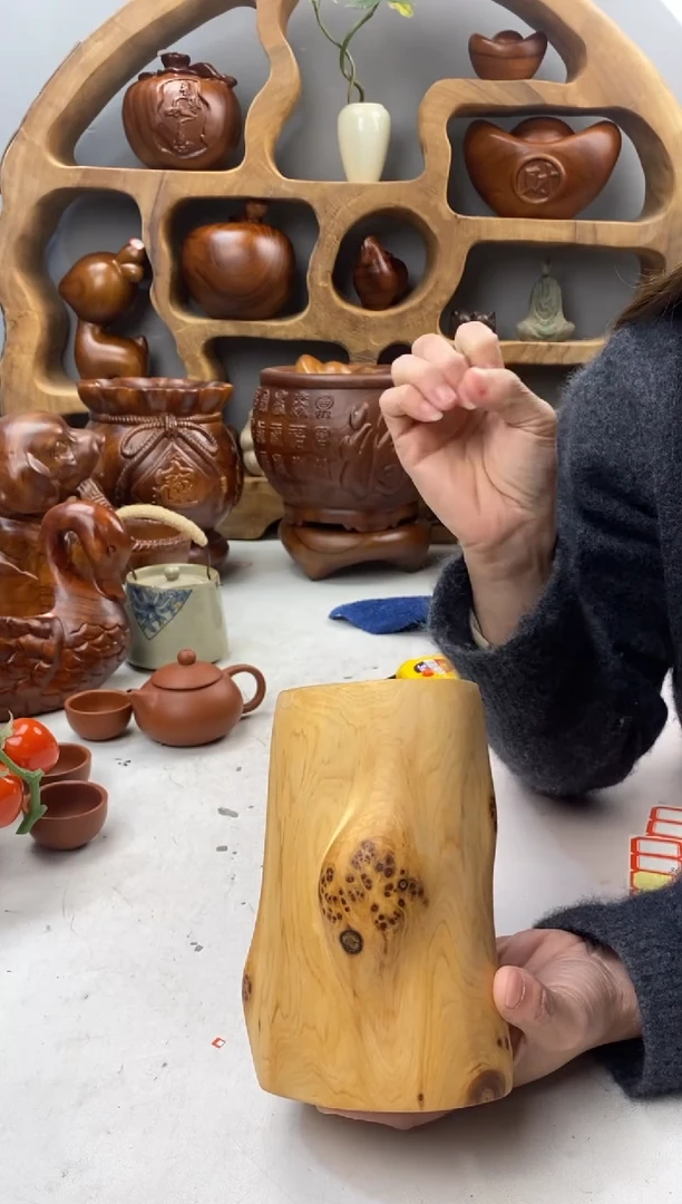 柏木（崖柏）A43崖柏笔筒/尺寸9*8*15