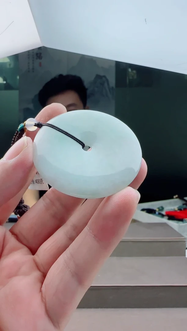 【闪购商品】翡翠颈饰未镶嵌11111111