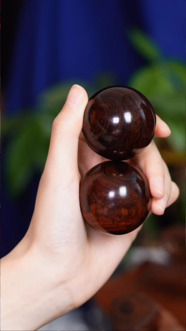 把件黄花梨/降香黄檀对眼手球