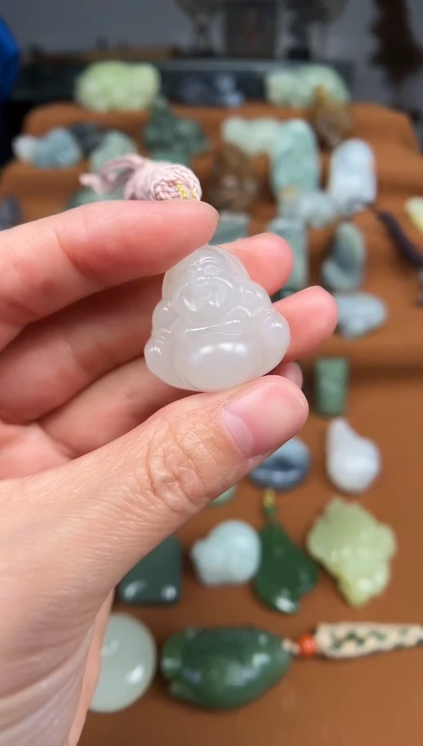 【闪购商品】和田玉颈饰未镶嵌佛