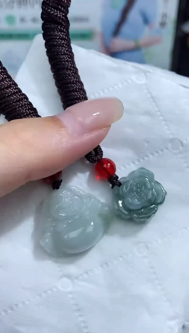 颈饰未镶嵌翡翠天然翡翠A货61