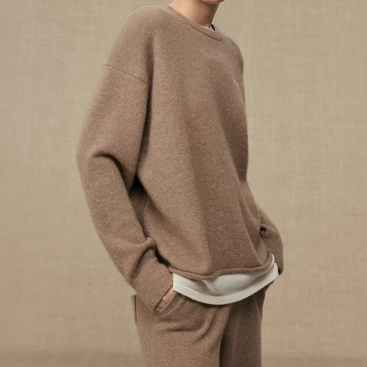 2085鄂1980新品无染色圆领刺绣假两件休闲女装原绒色针织衫25秋冬