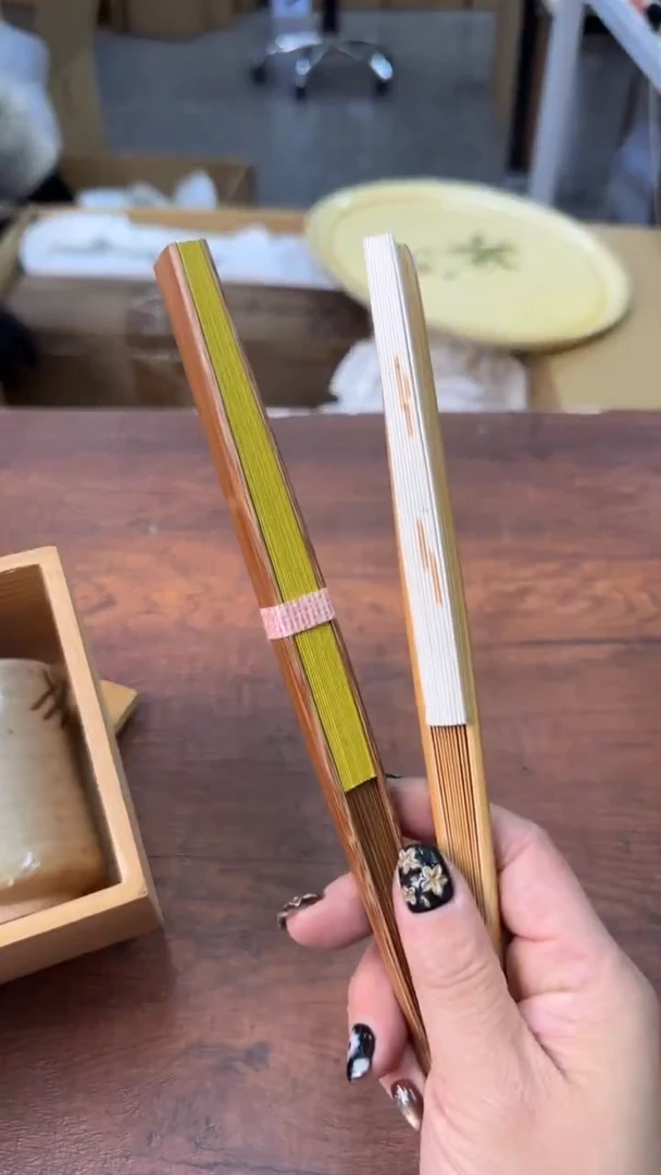 嘟*嘟谁的青春缺了该有的滚烫