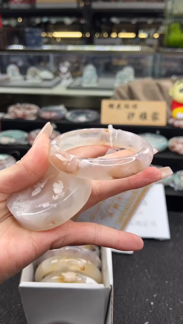 未镶嵌手镯石英质玉57圈口 （赠品镯心）6158214