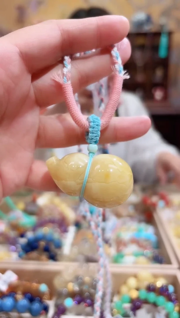 蜜蜡颈饰未镶嵌设计款珠串16.9g