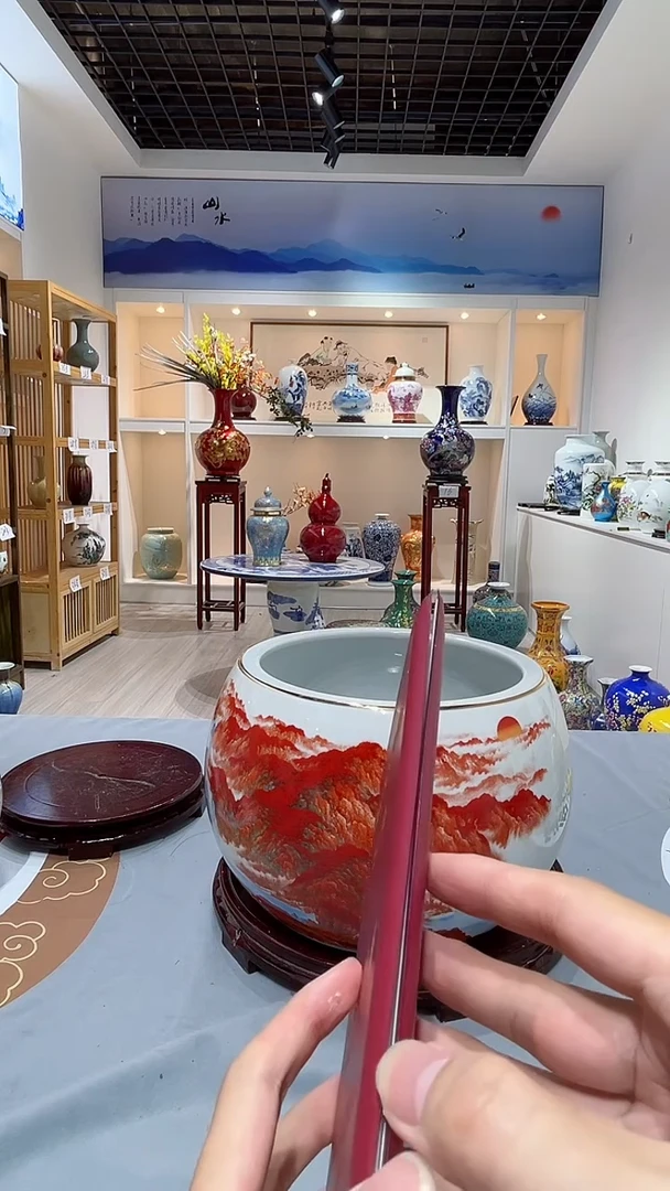 摆件高约20鸿运当头缸