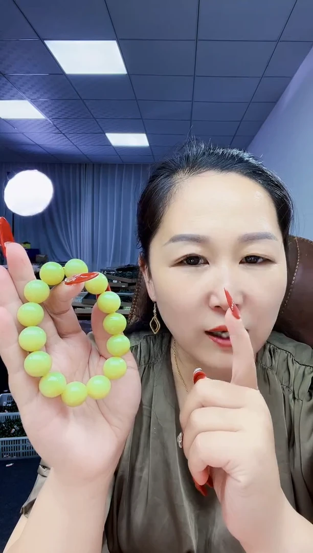 手串未镶嵌和田玉纯天然和田玉新疆若羌黄口正油黄16