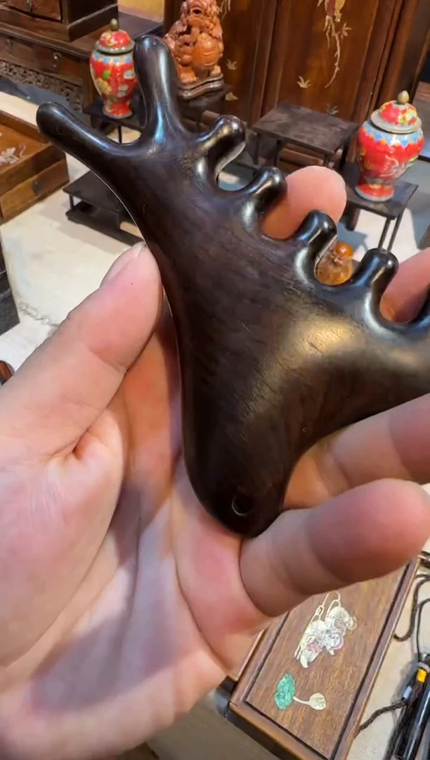 花梨木类按摩梳  工艺品  摆件