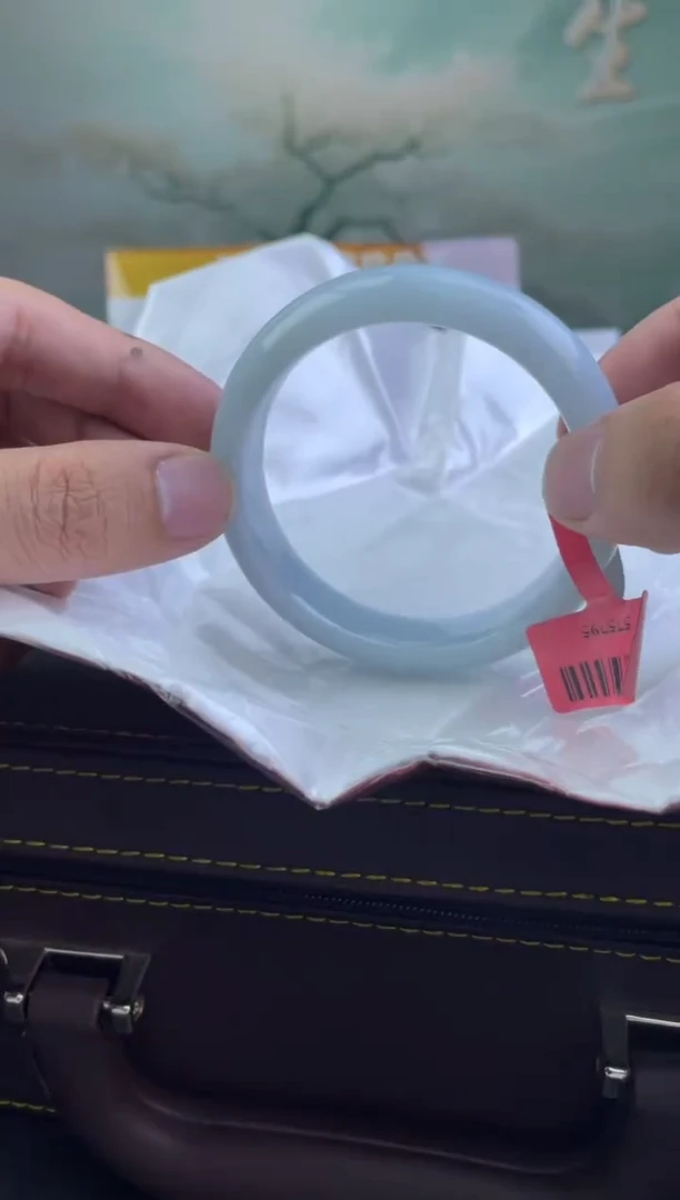 翡翠手镯未镶嵌15