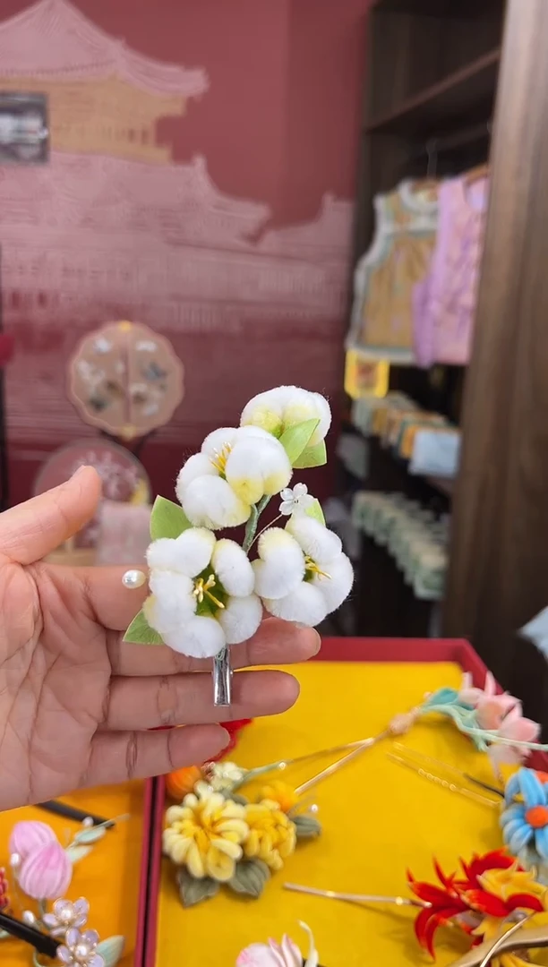 【闪购商品】刺绣非遗绒花（发饰）