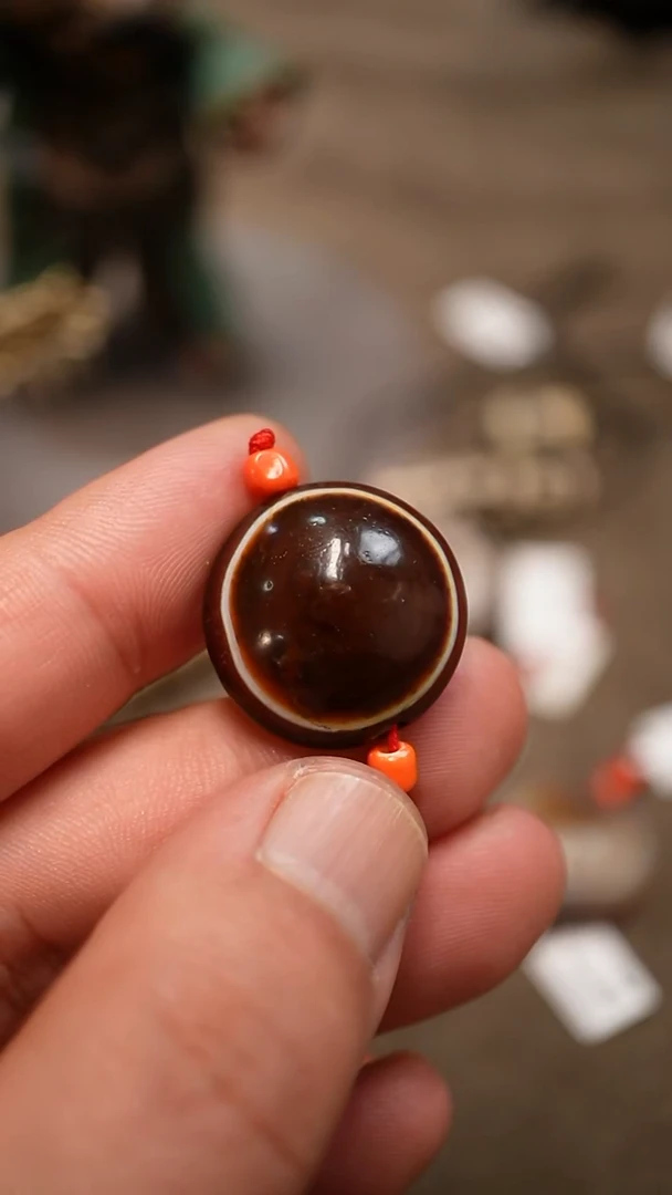 未镶嵌颈饰玛瑙/玉髓T**O小卢板眼