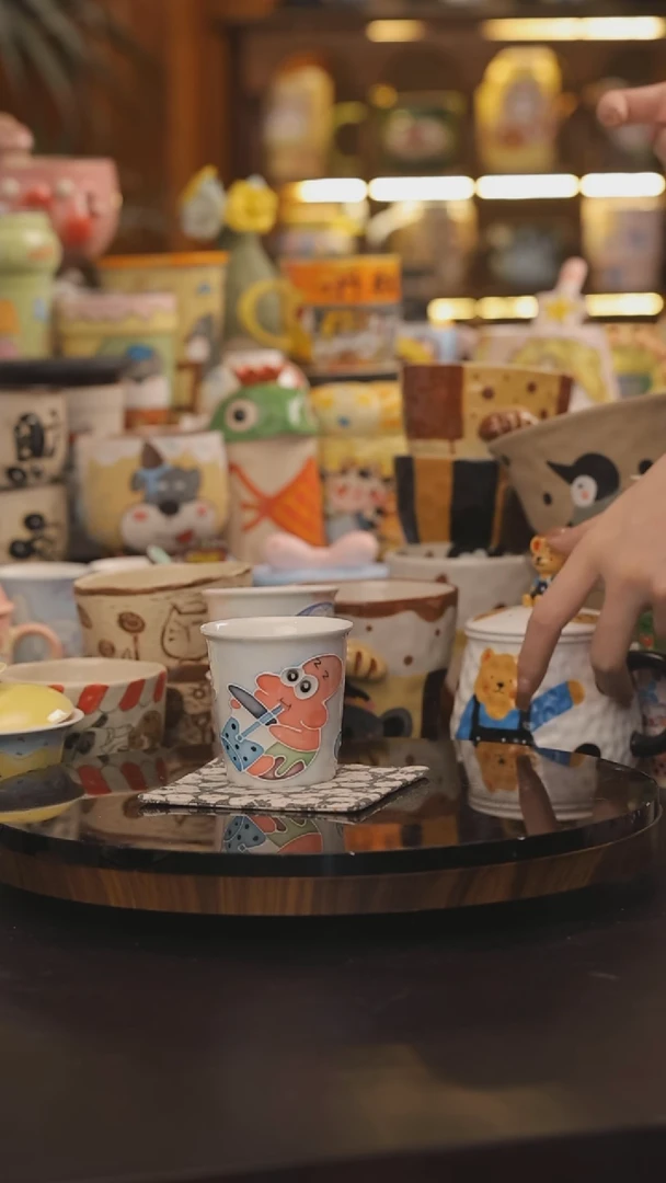 景德镇釉下彩绘设计师款式陶瓷