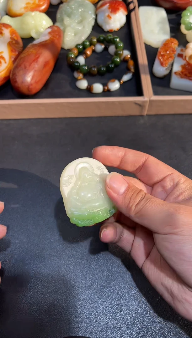 颈饰未镶嵌和田玉（子料）YL-DS-12.9-32