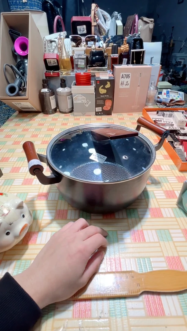 瓷片瓷器 库房到期 全部地板价@@1