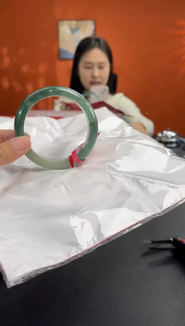 未镶嵌手镯翡翠3   56