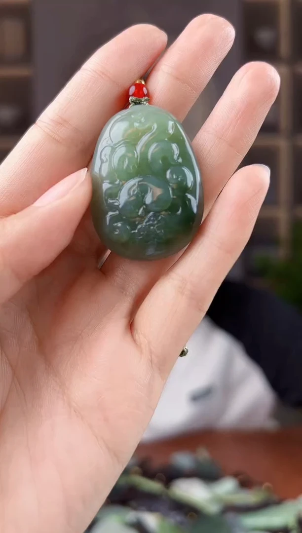 未镶嵌和田玉挂件拍一发一