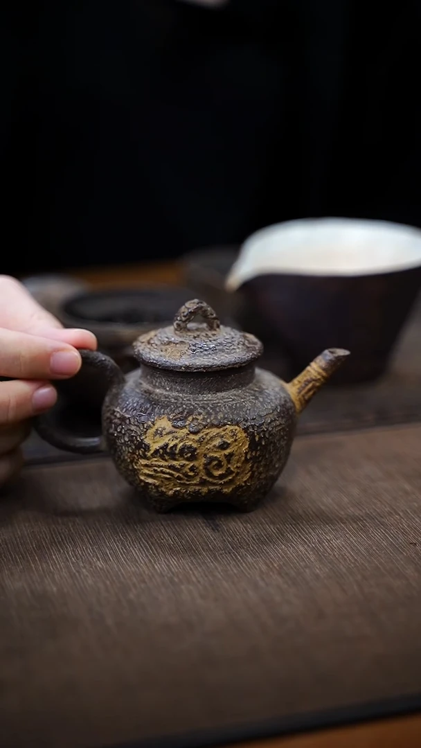 全手工制作  南蛮青铜纹后手壶