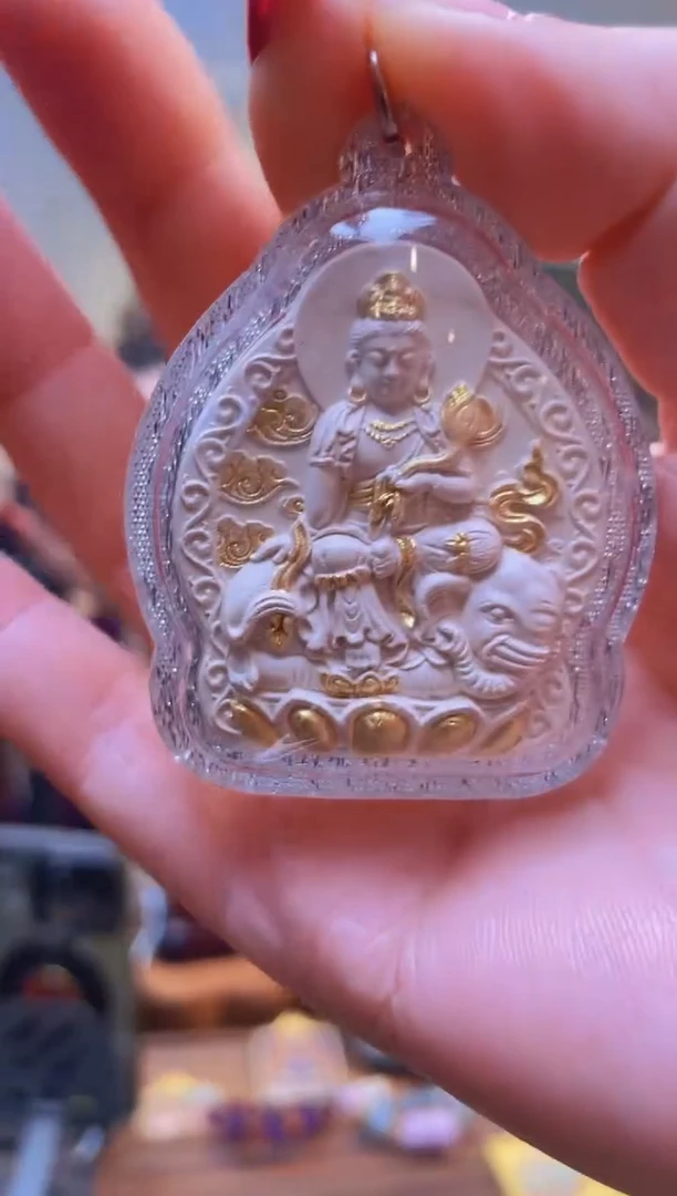 非金属贝壳普贤吊坠