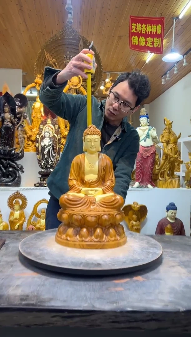 香樟木释迦摩尼46cm高