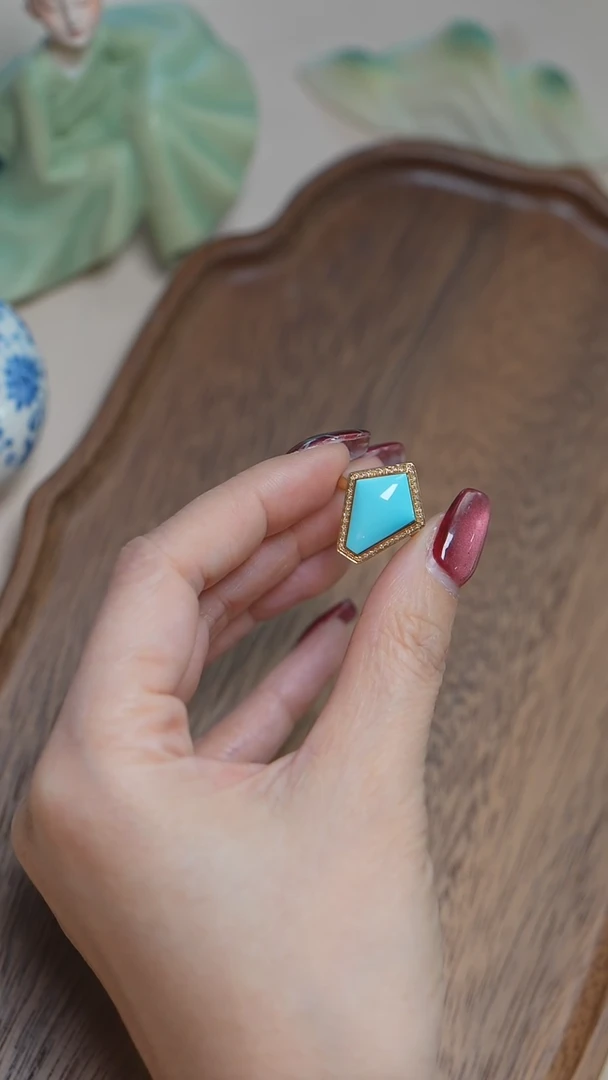 【闪购商品】绿松石戒指18K金镶嵌多样性发一