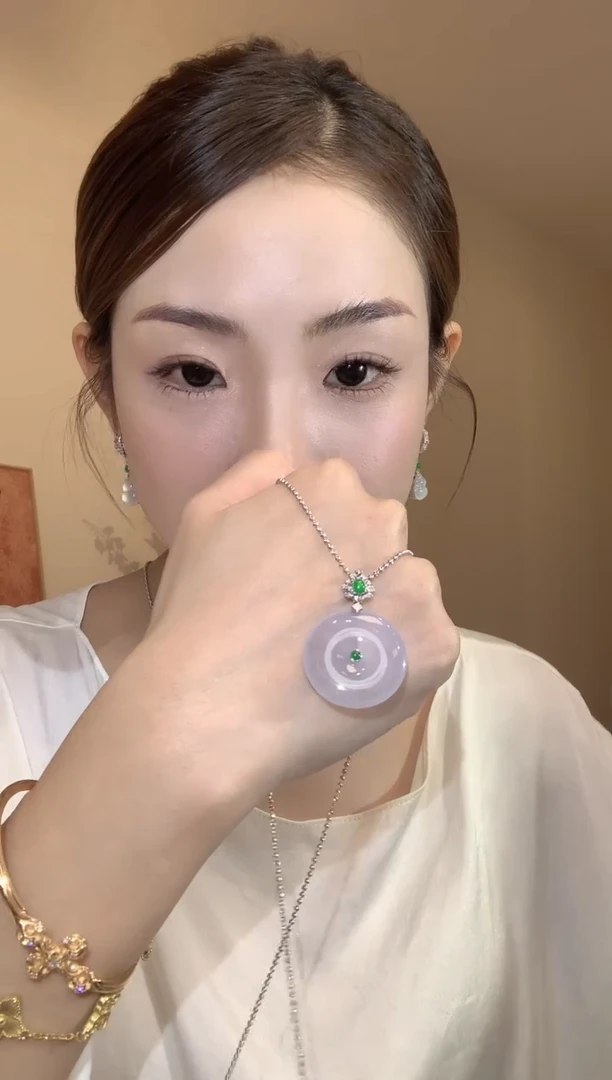 吊坠(不含链)18K金镶嵌翡翠A192