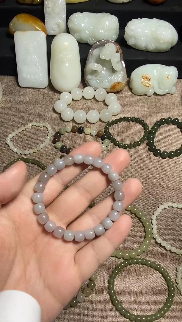 未镶嵌和田玉挂件和田玉手链111