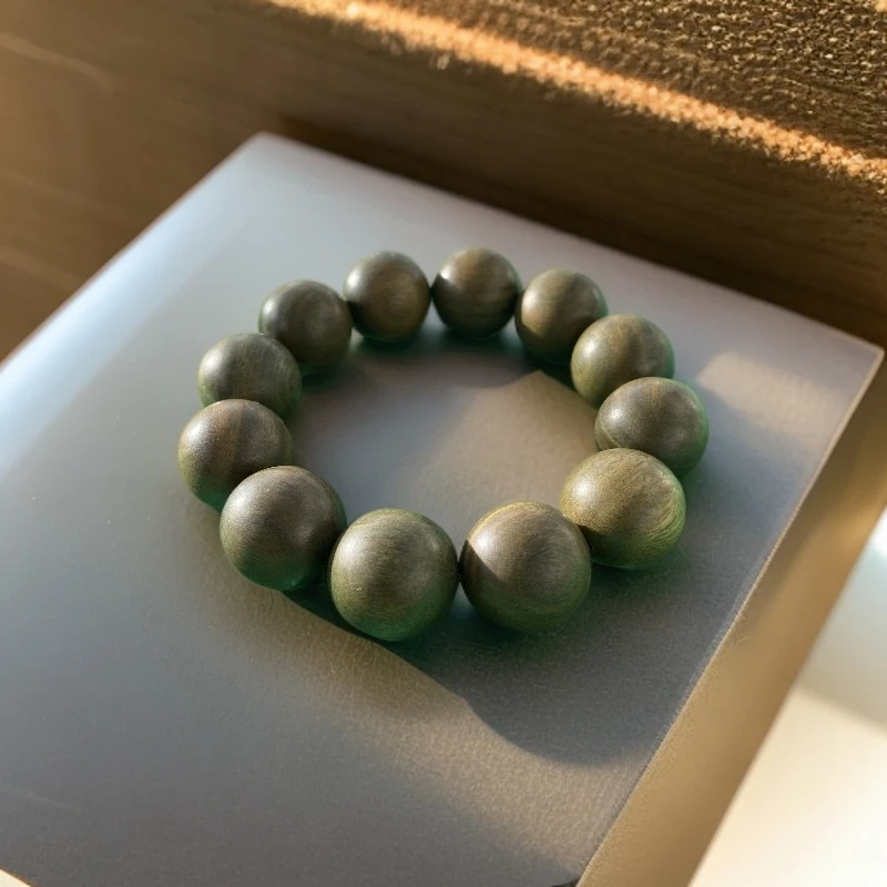 天然绿檀手串老料把玩素串檀木香
