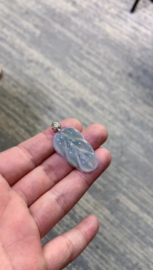颈饰未镶嵌翡翠天然A货翡翠