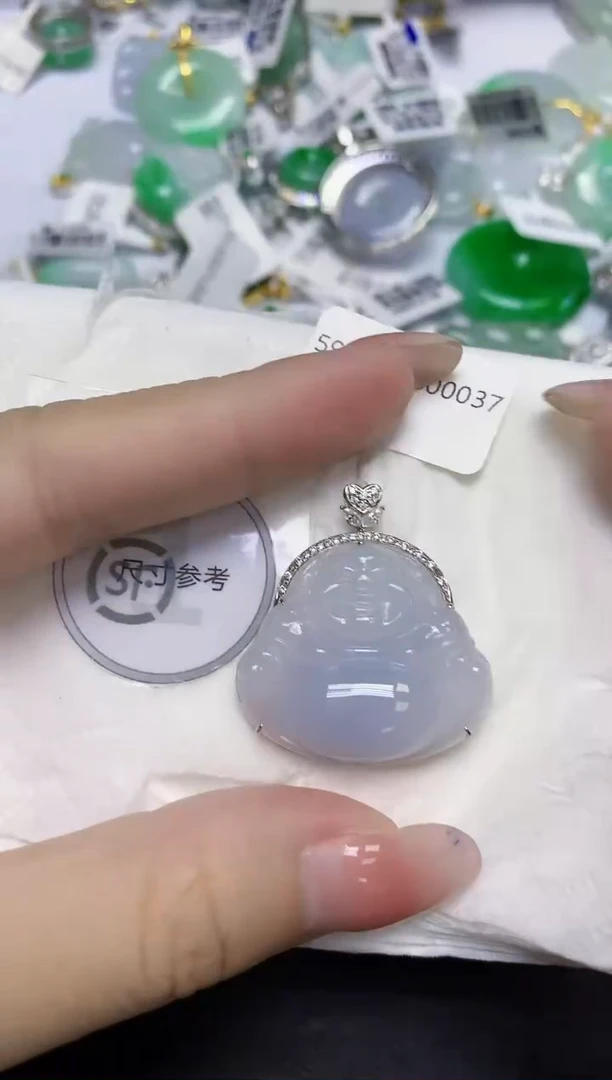颈饰18K金镶嵌翡翠天然缅甸翡翠A货百元以上9元证书费自理