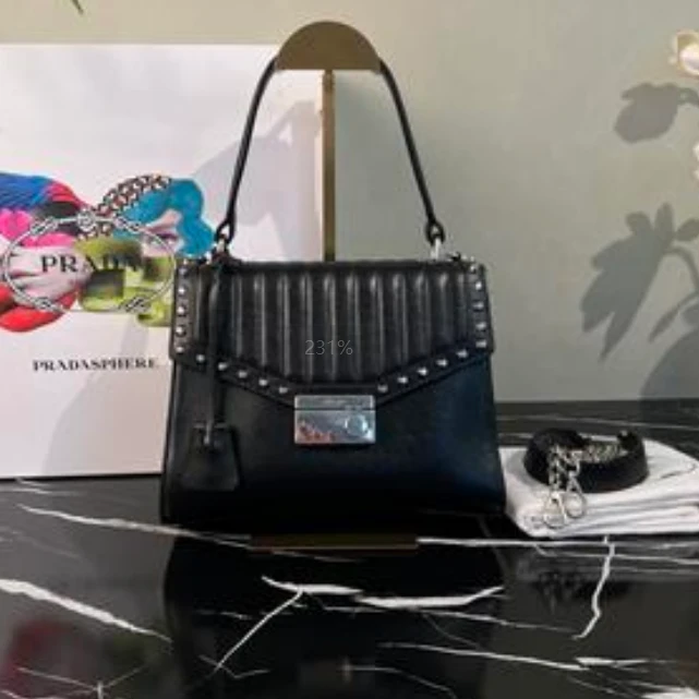 99新 Prada/普拉达 唐唐专属/单肩包/32110