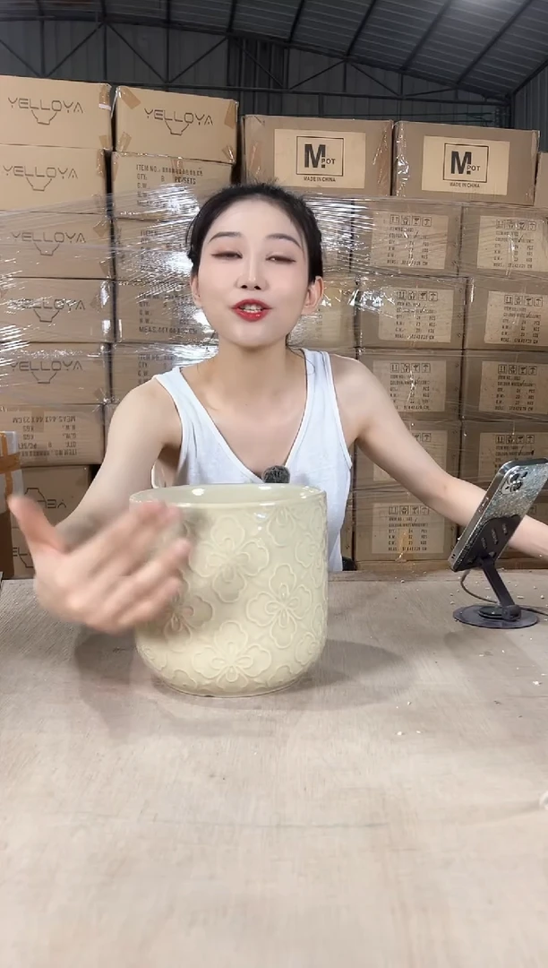 浮雕花朵裂纹浅绿中号18x17