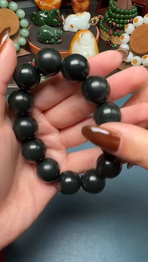 未镶嵌和田玉挂件szq18