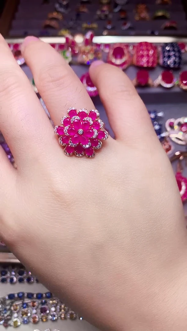 银S925镶嵌戒指红宝石....