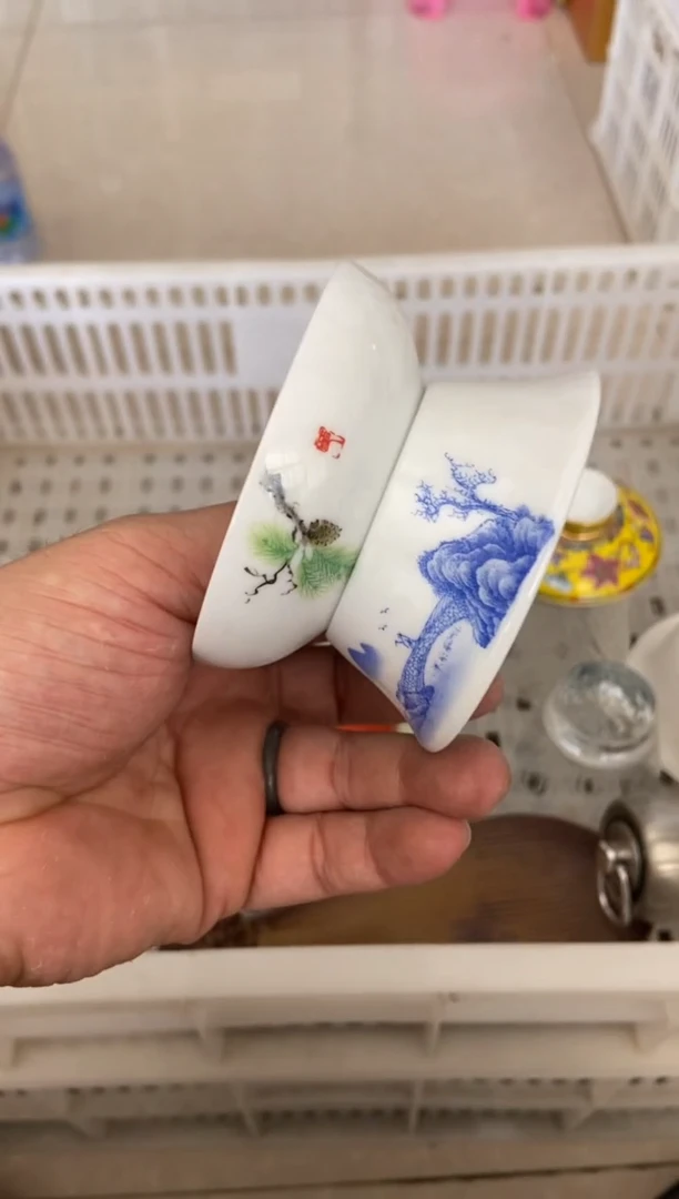 杯无运费险有瑕疵的摄影的产品有使用过的痕迹有点脏介意勿拍
