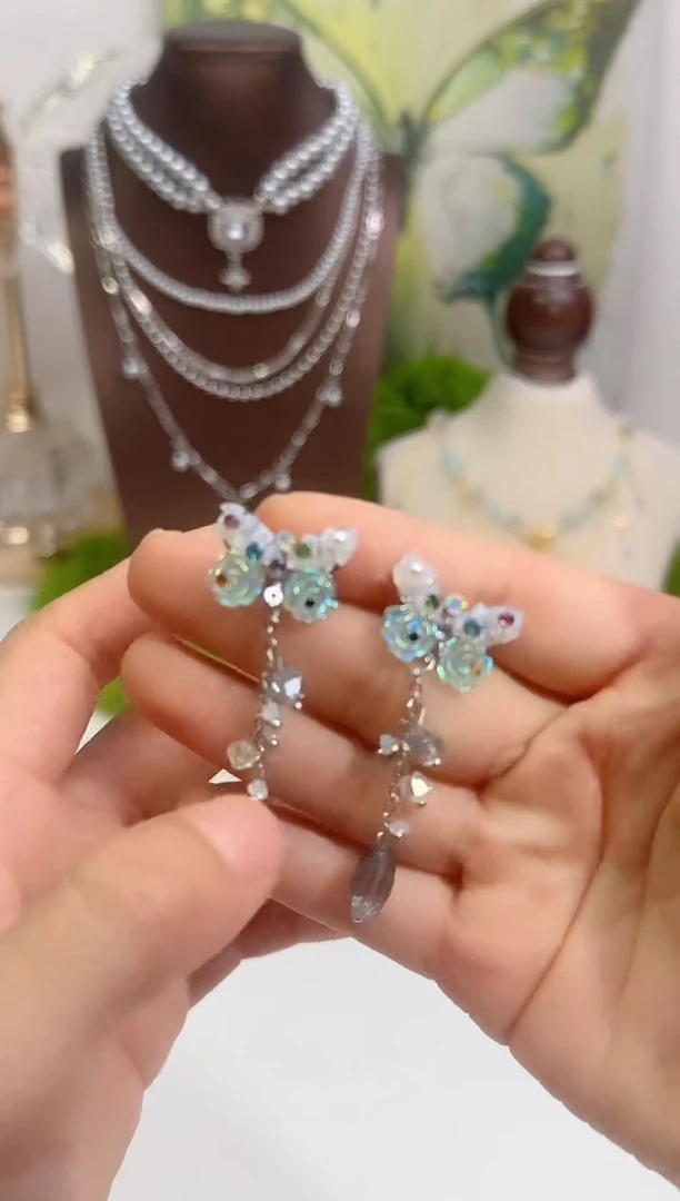 合成立方氧化锆合金锆石合金绿色蝴蝶耳钉