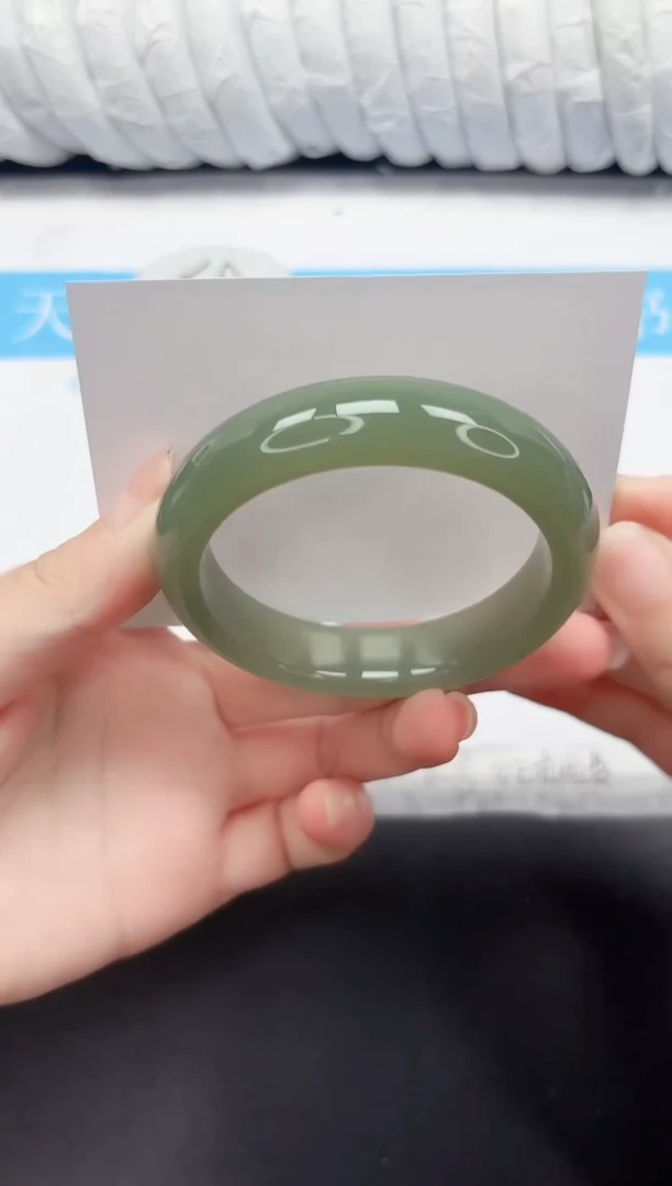 未镶嵌手镯石英质玉10-56.6QHS