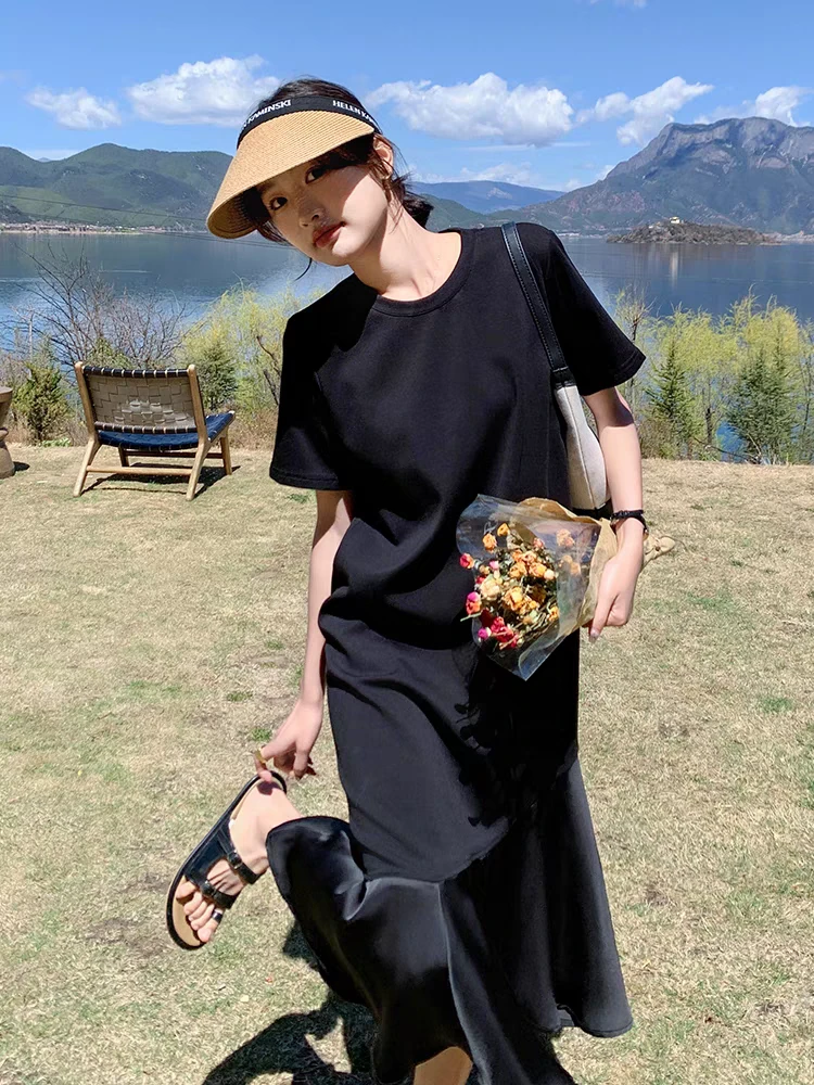 黑色法式赫本风拼接鱼尾裙连衣裙女夏2025新款减龄洋气时尚T恤裙