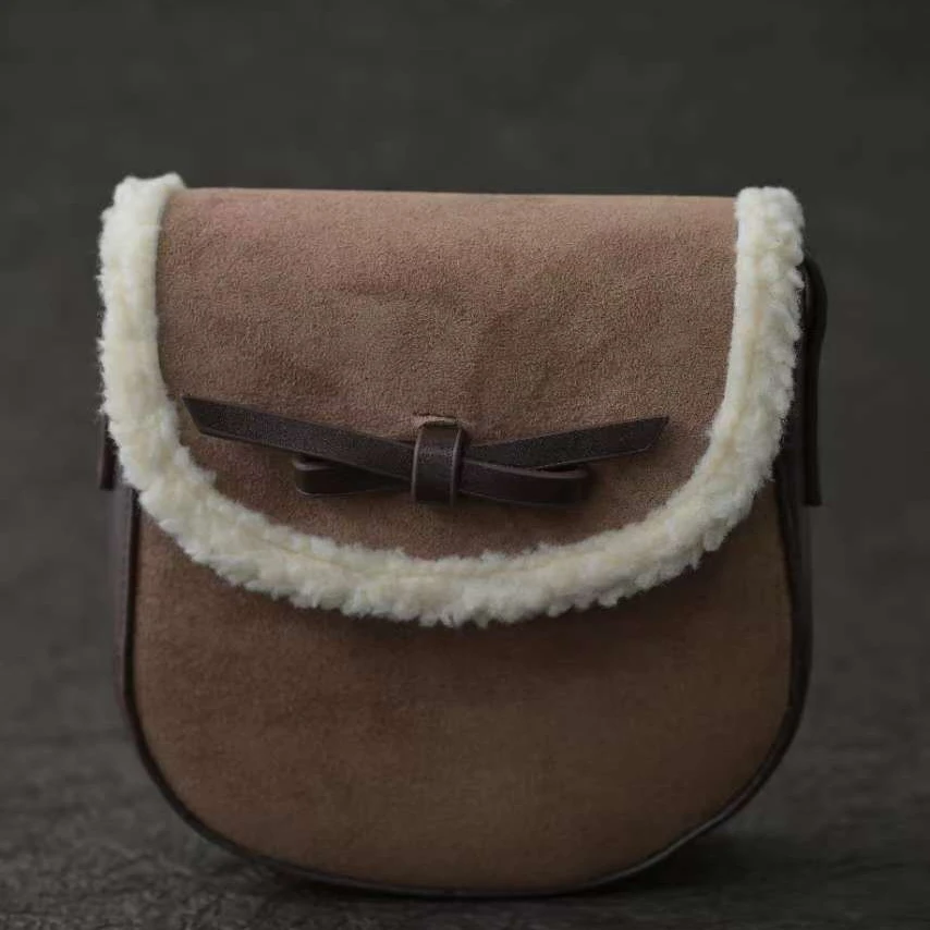 R.S.G暖冬鞍影羊羔毛拼接马鞍包2511-1370