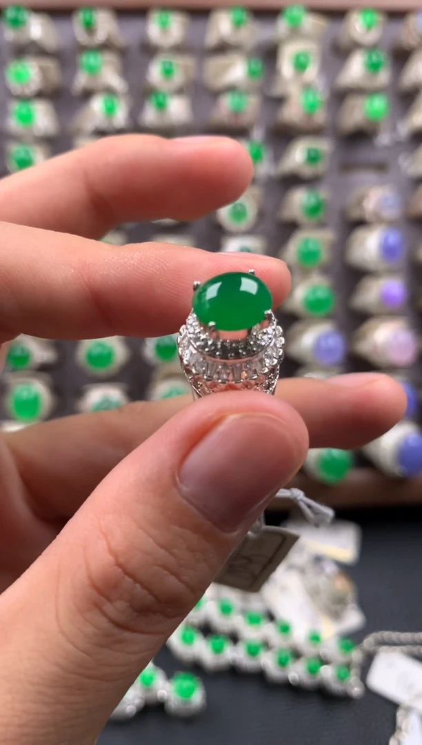 定制翡翠未镶嵌天然缅甸翡翠  8.12