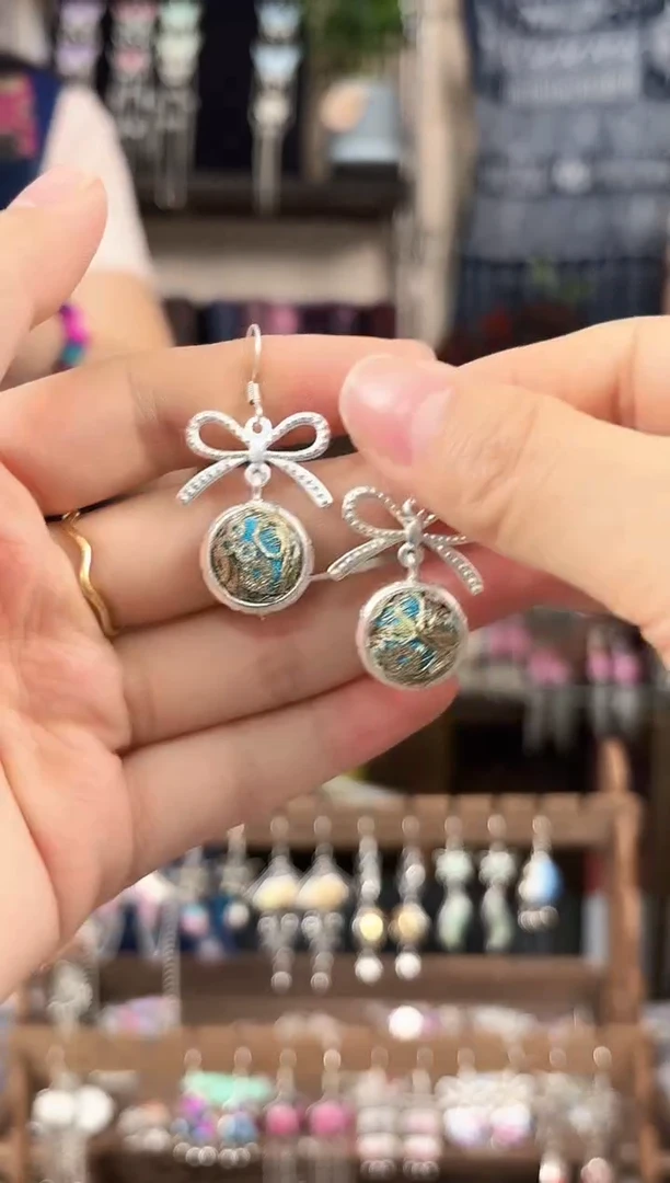 织绣民族风非遗老绣饰品550