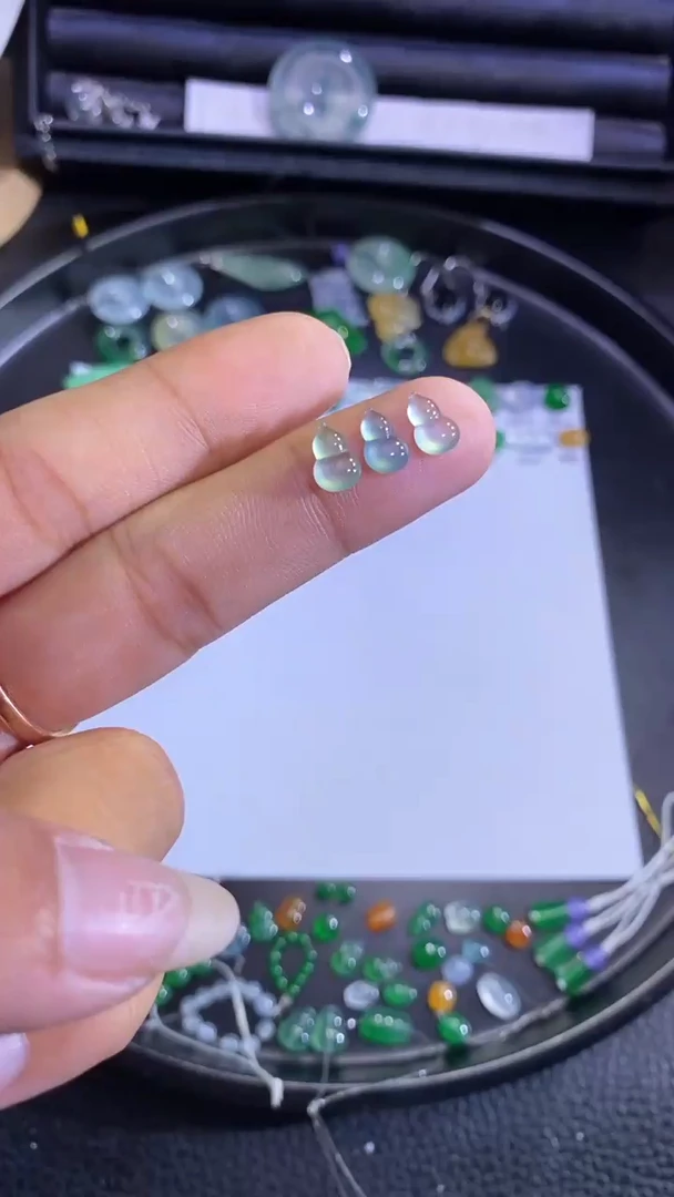 未镶嵌挂件翡翠葫芦