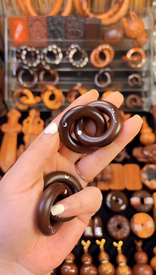 雷枣木玉化乾坤圈2.0  镶银日月款