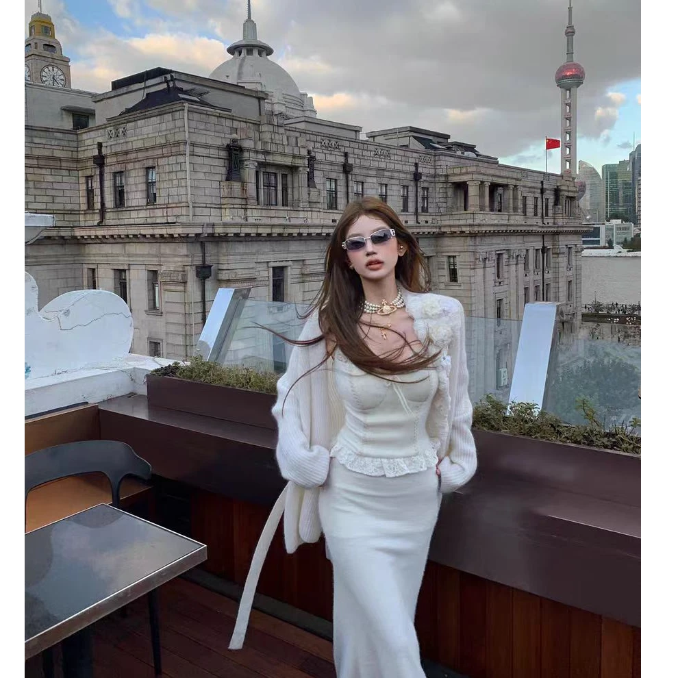 法式时尚花朵宽松针织衫毛衣开衫性感吊带上衣百搭包臀半身裙套装