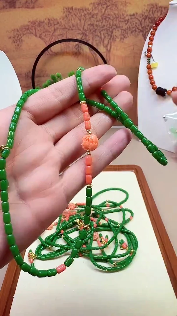 颈饰14K金镶嵌翡翠S31