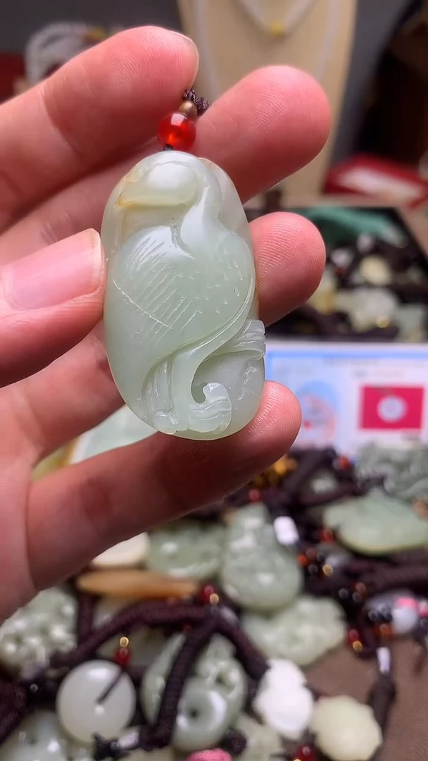 颈饰未镶嵌和田玉新疆料青海料清水和田玉吊坠
