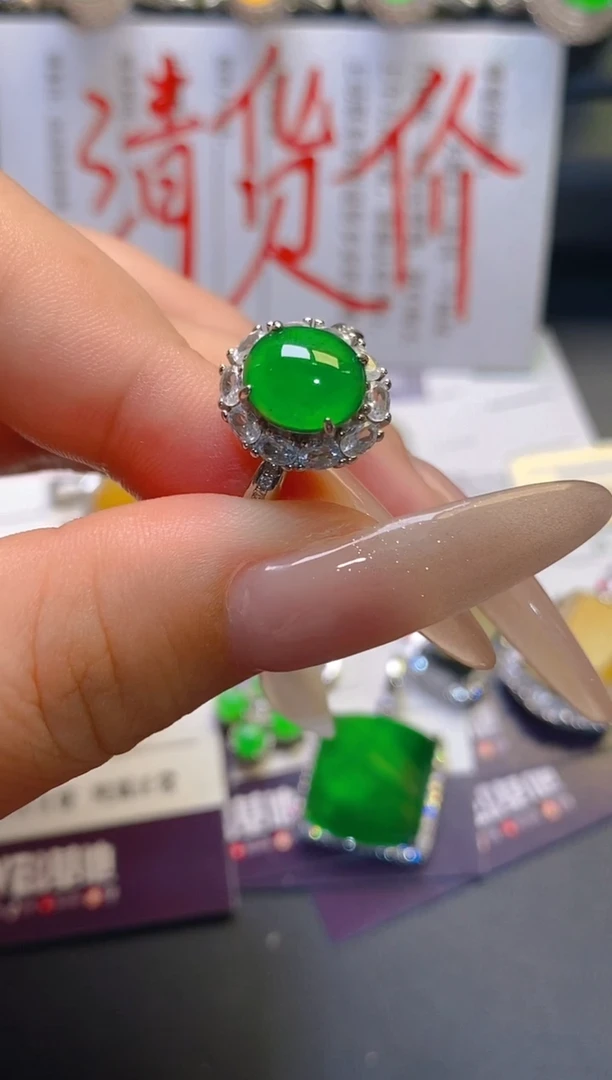 翡翠银S925镶嵌耳饰天然